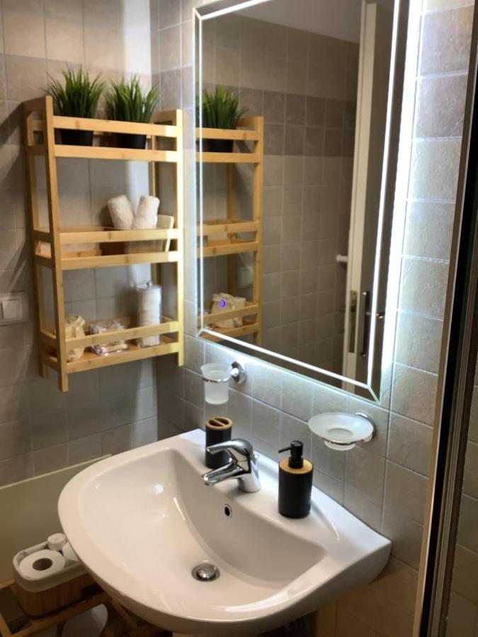 Eleanna's House - 400m From The Apartment Rethymno